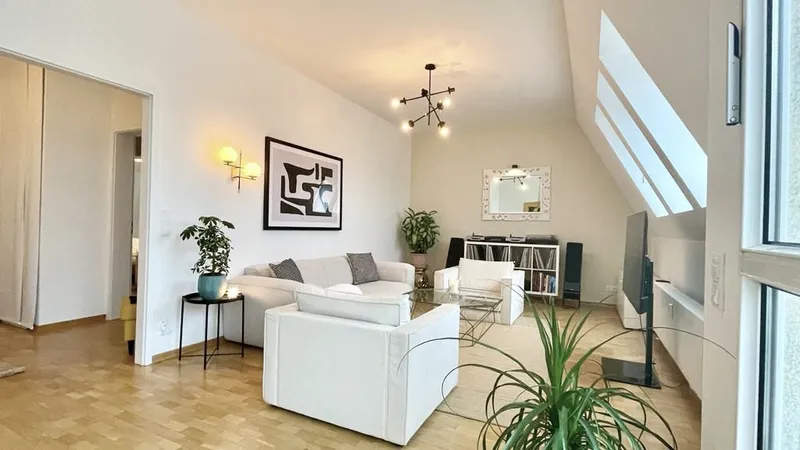 Zwischenmiete: Schöne möblierte DG-Wohnung in Lichterfelde West für 6-12 Monate — photo 1